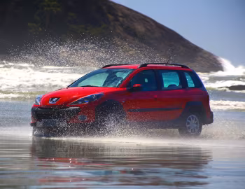 Peugeot 207 Escapade [Latam] '2008–13
