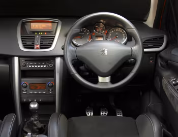 Painel frontal Peugeot 207 GTi [South Africa] '04.2007–12.2010