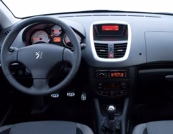 Front Panel Peugeot 207 "Quiksilver" [Latam] '2012–13