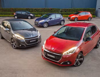 Peugeot 208 (A9) '2015–20
