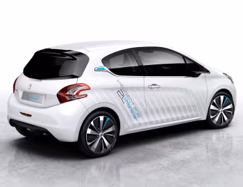 Peugeot 208 HYbrid Air 2L Concept '10.2014