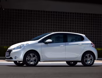 Peugeot 208 [Latam] (A9) '2013–16