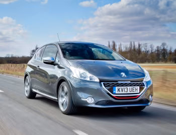 Peugeot 208 GTi [UK-spec] (A9) '03.2013–15