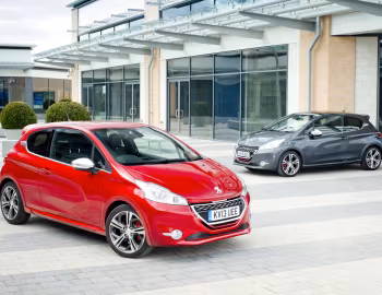 Peugeot 208 GTi [UK-spec] (A9) '03.2013–15