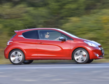 Peugeot 208 GTi [South Africa] (A9) '2013–15