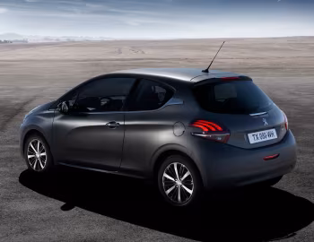 Peugeot 208 3-door [Worldwide] (A9) '2015–19