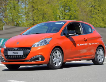 Peugeot 208 3-door [Worldwide] (A9) '2015–19