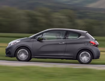 Peugeot 208 3-door [Worldwide] (A9) '2015–19