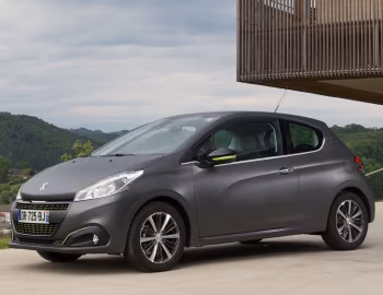 Peugeot 208 3-door [Worldwide] (A9) '2015–19