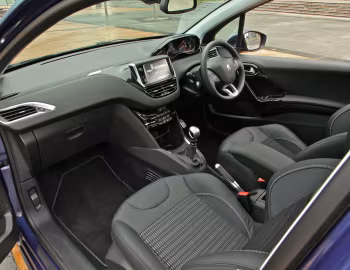 Front Panel Peugeot 208 3-door [UK-spec] (A9) '2012–15