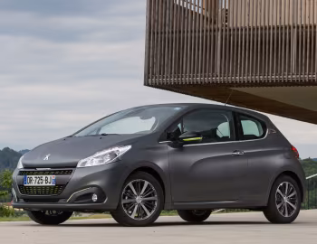 Peugeot 208 3-door [Worldwide] (A9) '2015–19