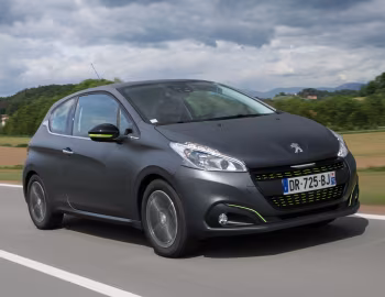 Peugeot 208 3-door [Worldwide] (A9) '2015–19