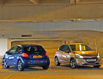 Peugeot 208 3-door [UK-spec] (A9) '2012–15