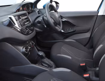 Інтер'єр Peugeot 208 5-door [Australia] (A9) '2012–15