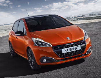 Peugeot 208 5-door [Worldwide] (A9) '2015–19