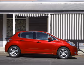 Peugeot 208 5-door [Australia] (A9) '2012–15