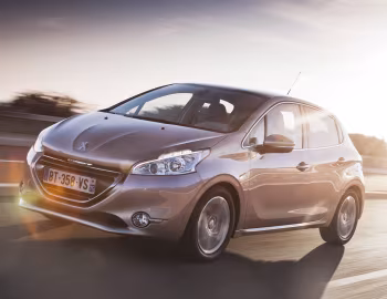 Peugeot 208 5-door [Worldwide] (A9) '2012–15