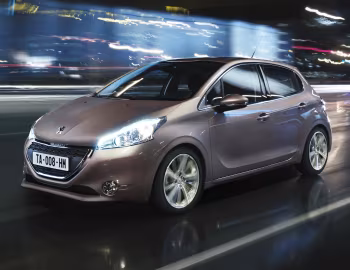Peugeot 208 5-door [Worldwide] (A9) '2012–15
