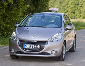Peugeot 208 Fahrschule 5-door [Germany] (A9) '2012–15