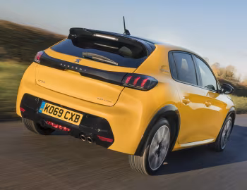 Peugeot 208 GT Line [UK-spec] '2019–23