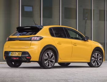 Peugeot 208 GT Line [UK-spec] '2019–23