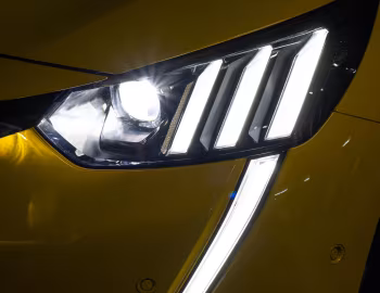 Peugeot 208 GT [Latam] '2021–pr.