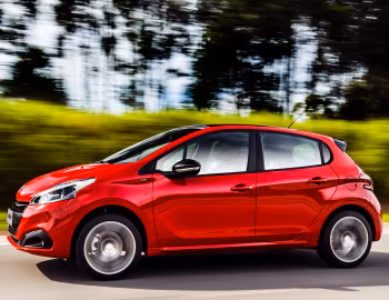 Peugeot 208 GT [Latam] (A9) '2016–20