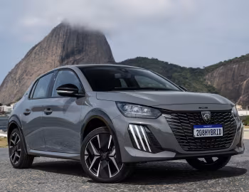 Peugeot 208 GT Hybrid Turbo 200 [Latam] '2025–pr.