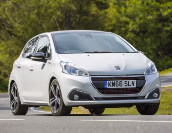 Peugeot 208 GT Line [UK-spec] (A9) '2015–19