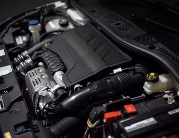 Interior Peugeot 208 GT Line [Japan] '2020–23