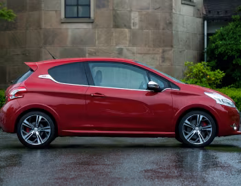 Peugeot 208 GTi [Japan] (A9) '07.2013–10.2015