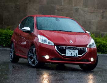 Peugeot 208 GTi [Japan] (A9) '07.2013–10.2015