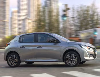 Peugeot 208 "Roadtrip" [Latam] '2022–pr.