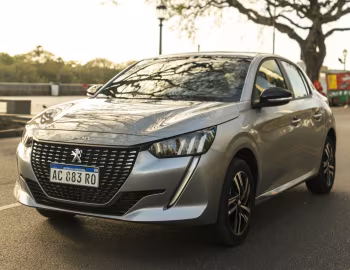 Peugeot 208 "Roadtrip" [Latam] '2022–pr.