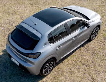 Peugeot 208 "Roadtrip" [Latam] '2022–pr.
