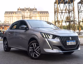 Peugeot 208 "Roadtrip" [Latam] '2022–pr.