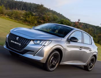 Peugeot 208 "Style" [Latam] '2022–pr.