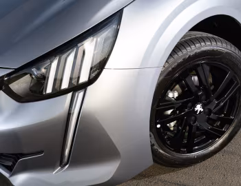 Peugeot 208 "Style" [Latam] '2022–pr.