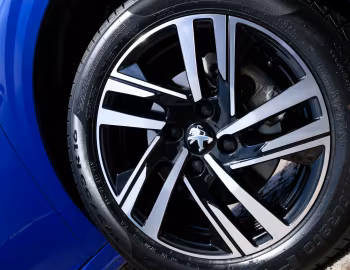 Peugeot 208 Turbo 200 [Latam] '2023–pr.