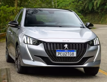 Peugeot 208 Turbo 200 "Style" [Latam] '2023–pr.