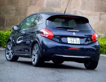 Peugeot 208 XY [Japan] (A9) '07.2013–10.2015