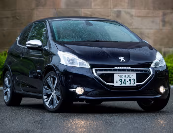 Peugeot 208 XY [Japan] (A9) '07.2013–10.2015