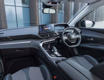 Front Panel Peugeot 3008 [UK-spec] '2021–24