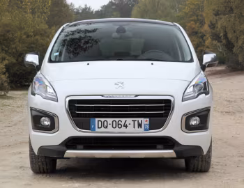 Peugeot 3008 [Worldwide] '2013–16