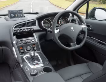 Interior Peugeot 3008 HYbrid4 [UK-spec] '2014–16