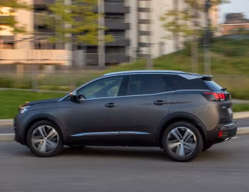 Peugeot 3008 "Anniversary" [Italy] '2019–20