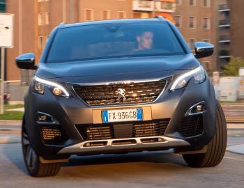 Peugeot 3008 "Anniversary" [Italy] '2019–20