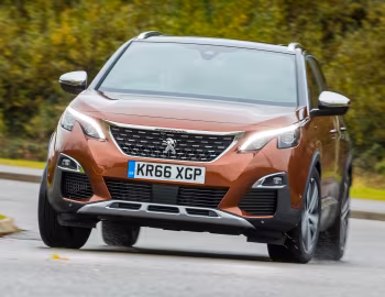 Peugeot 3008 GT [UK-spec] '2016–20
