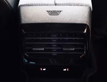 Interior Peugeot 3008 GT Hybrid [Japan] '2025–pr.