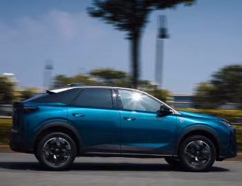 Peugeot 3008 GT Hybrid [Japan] '2025–pr.